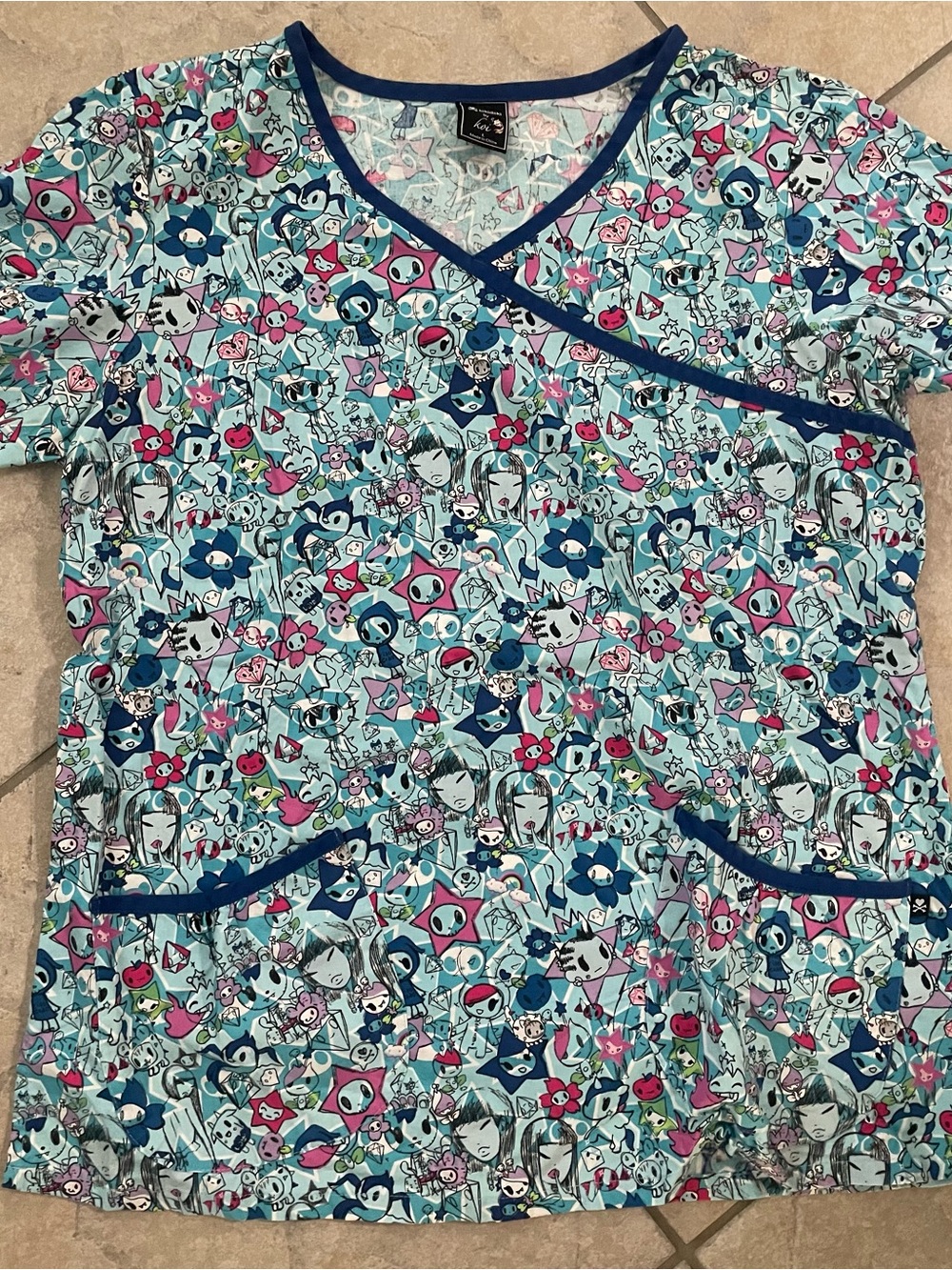 Tokidoki by Koi women’s scrub top size large